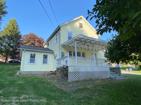 Multifamily For Sale - 245-249 Lattintown Road<br/> Marlboro, NY 12542