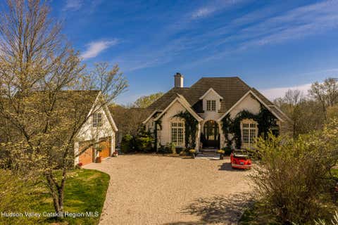 Photo of 237-239 Pumpkin Lane, Clinton Corners, NY 12514 (MLS # 20261985)