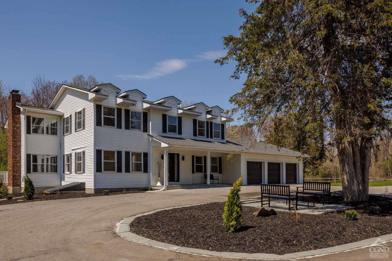 Property for Sale at 2963 Route 9G, Rhinebeck, New York - Bedrooms: 4 
Bathrooms: 4 
Rooms: 11  - $1,100,000
