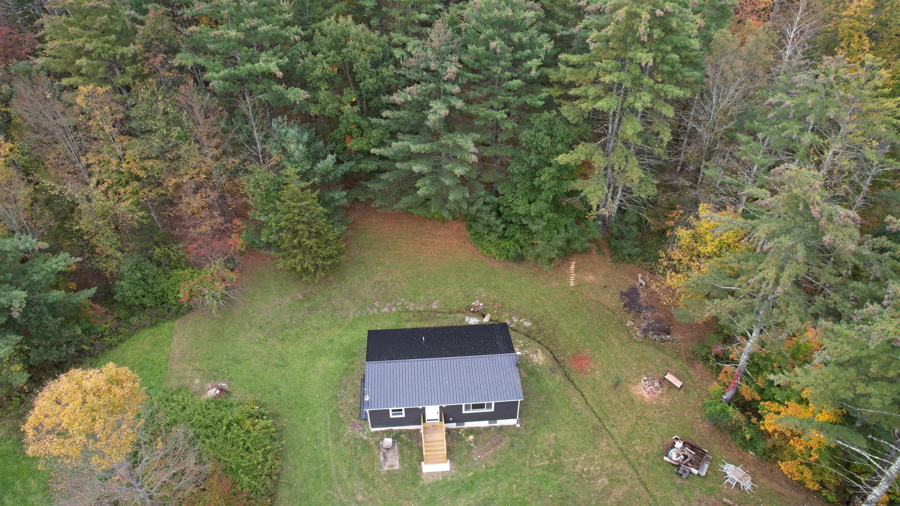 128 Seven Spike Lane, Middleburgh, New York image 3