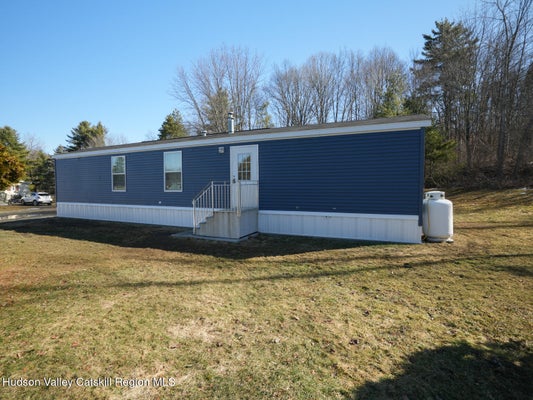 24 BIRCH WAY, VALLEY FALLS, NY 12185 - Image fd70f7d10328b4e36bd29ae35837c262/1111702536