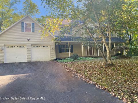 Photo of 71 Easy Street, Hurley, NY 12443 (MLS # 20255200)