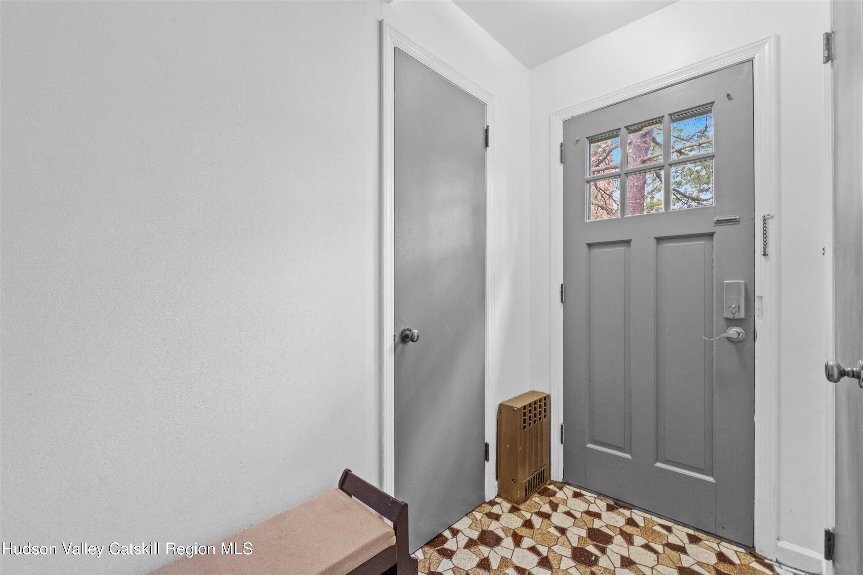 5 SE Fairview Avenue #9, New Paltz, Texas image 5