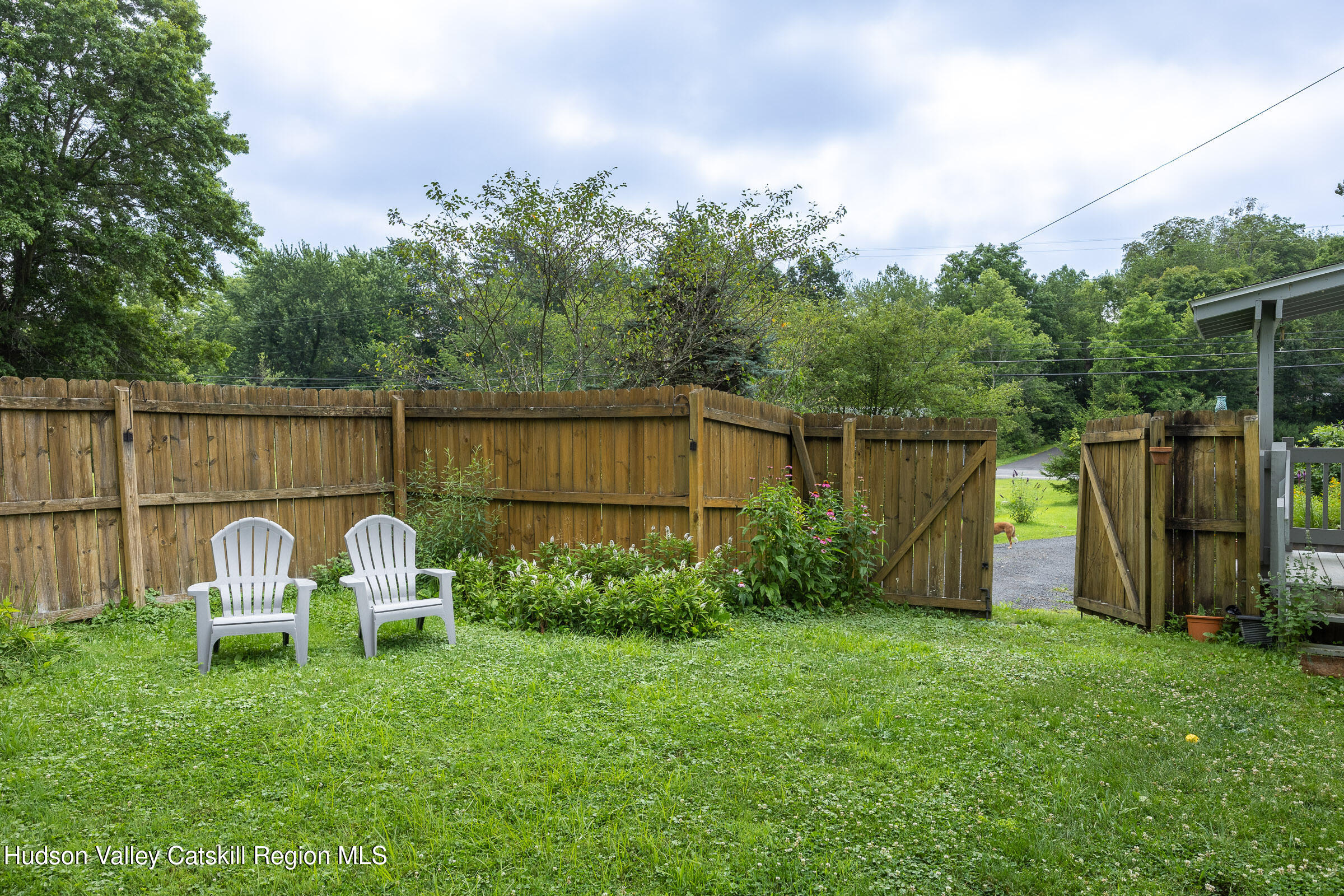 New Paltz, New York 12561, United States, 3 Bedrooms Bedrooms, ,1 BathroomBathrooms,Residential,Active,171854