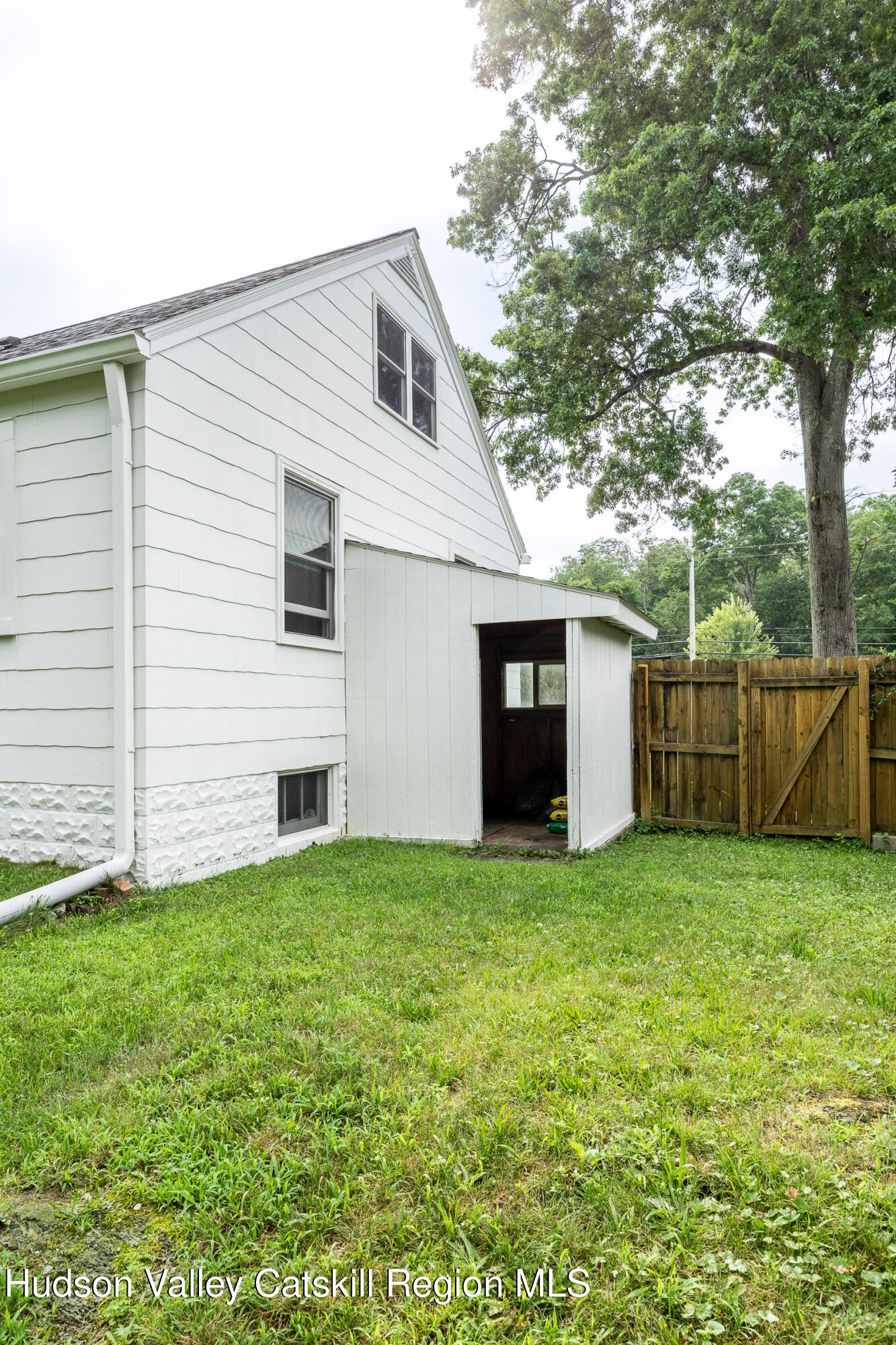 New Paltz, New York 12561, United States, 3 Bedrooms Bedrooms, ,1 BathroomBathrooms,Residential,Active,171854