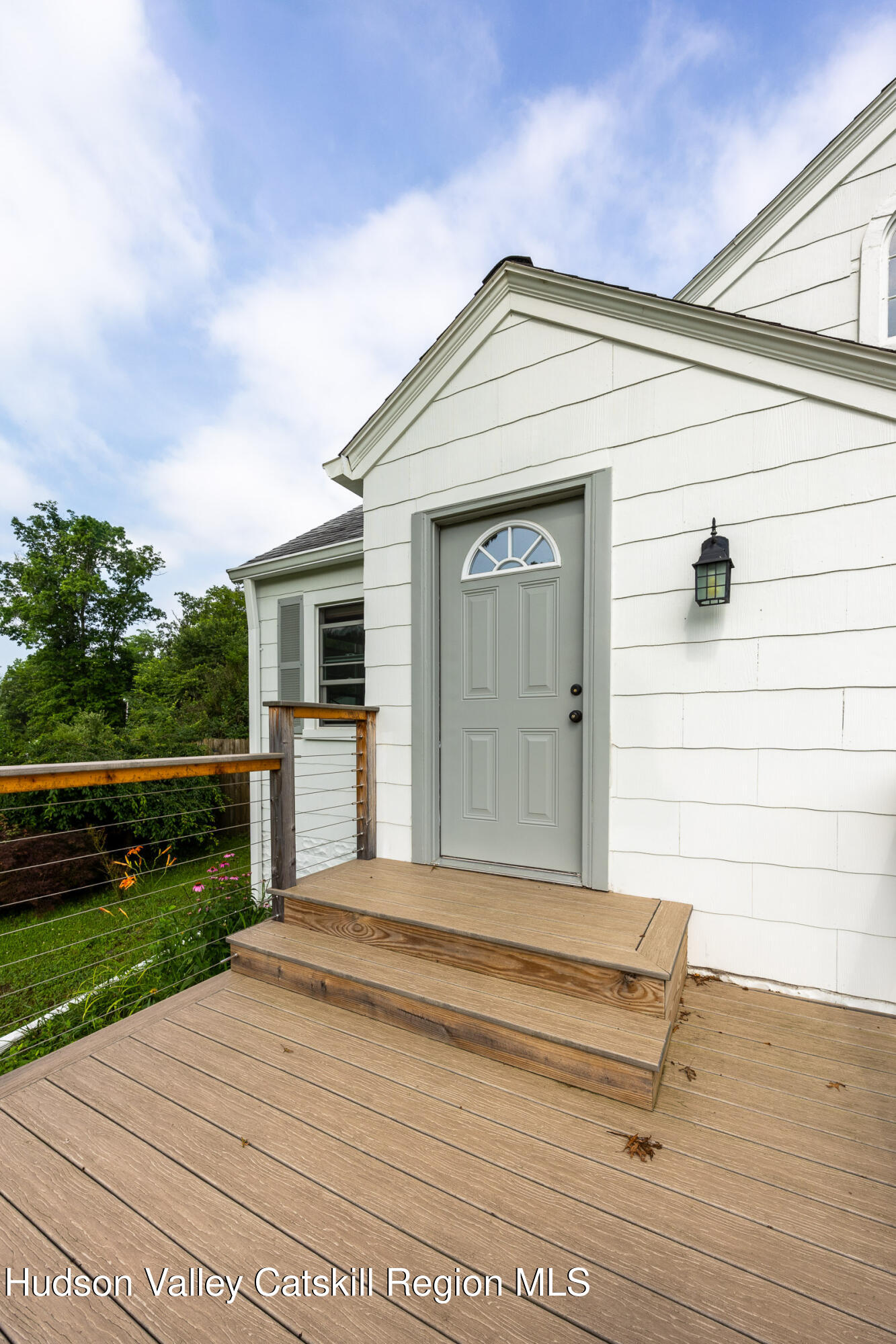 New Paltz, New York 12561, United States, 3 Bedrooms Bedrooms, ,1 BathroomBathrooms,Residential,Active,171854