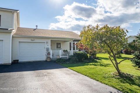 Photo of 123 Skyview Drive, Greenville, NY 12083 (MLS # 20266320)
