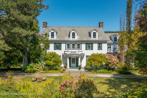 Photo of 535 Main Road, Monterey, MA 01254 (MLS # 20254590)