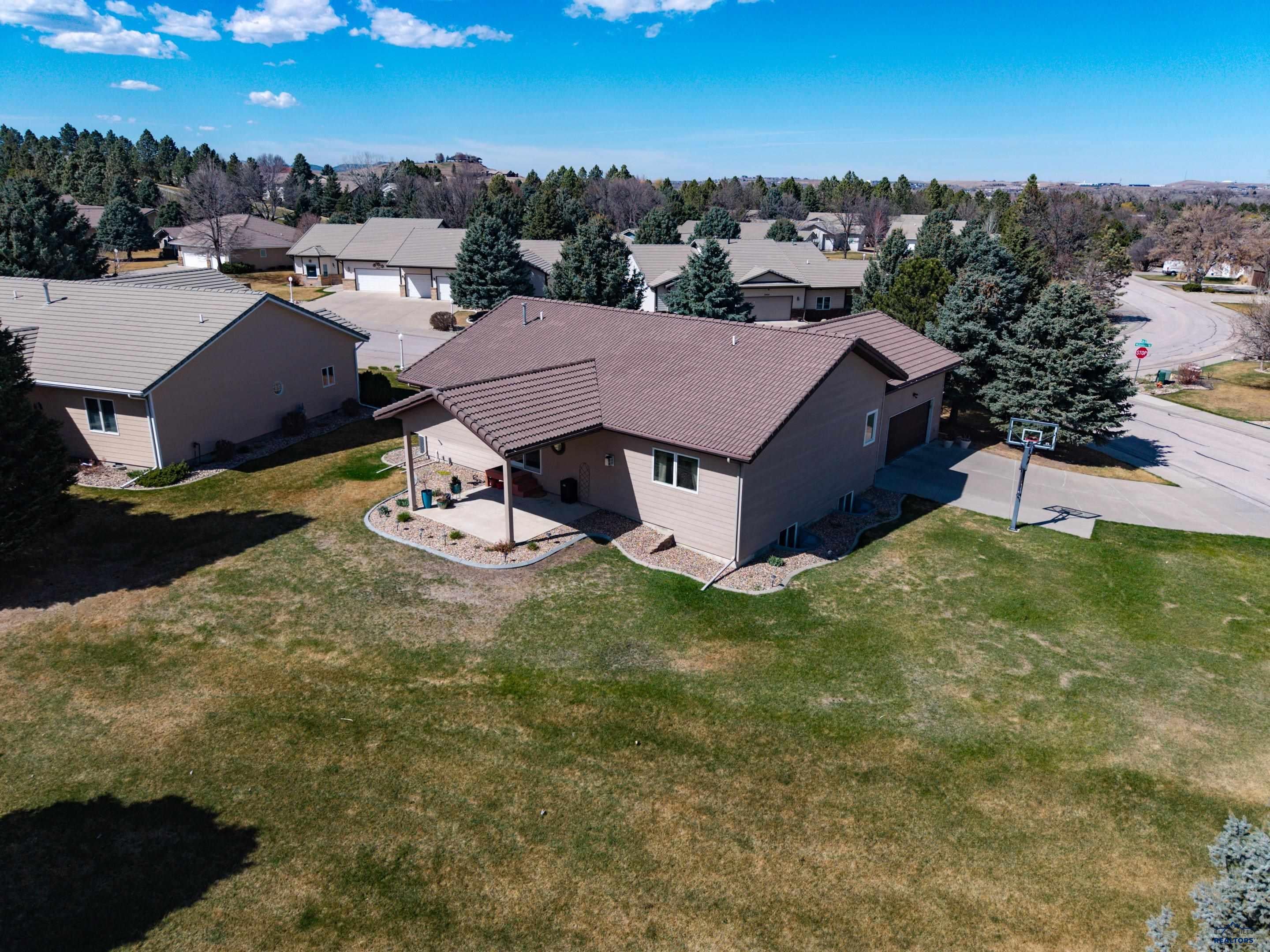 3459 WILLOWBEND RD