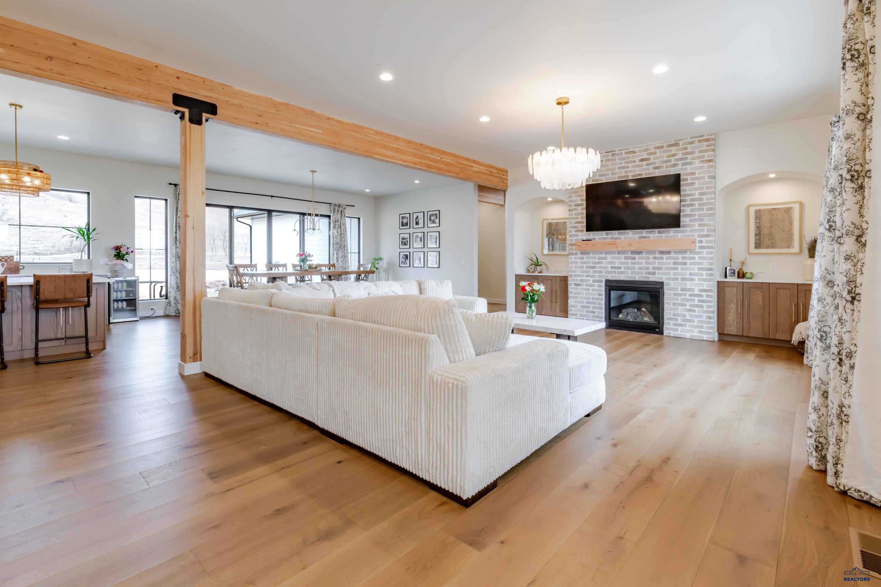 14183 SADDLE HILL DR