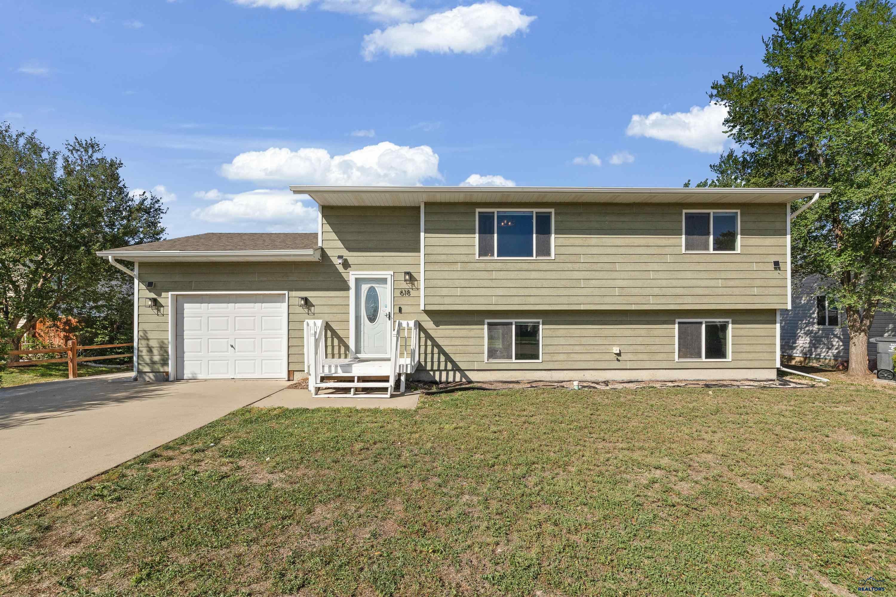 618 STEALTH LN