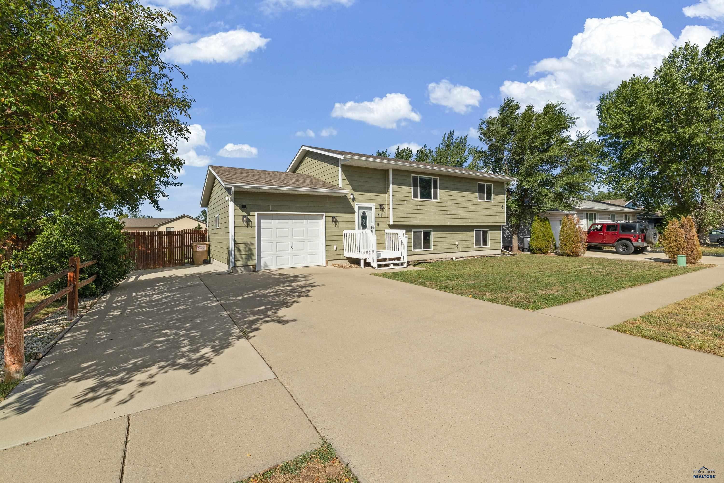618 STEALTH LN