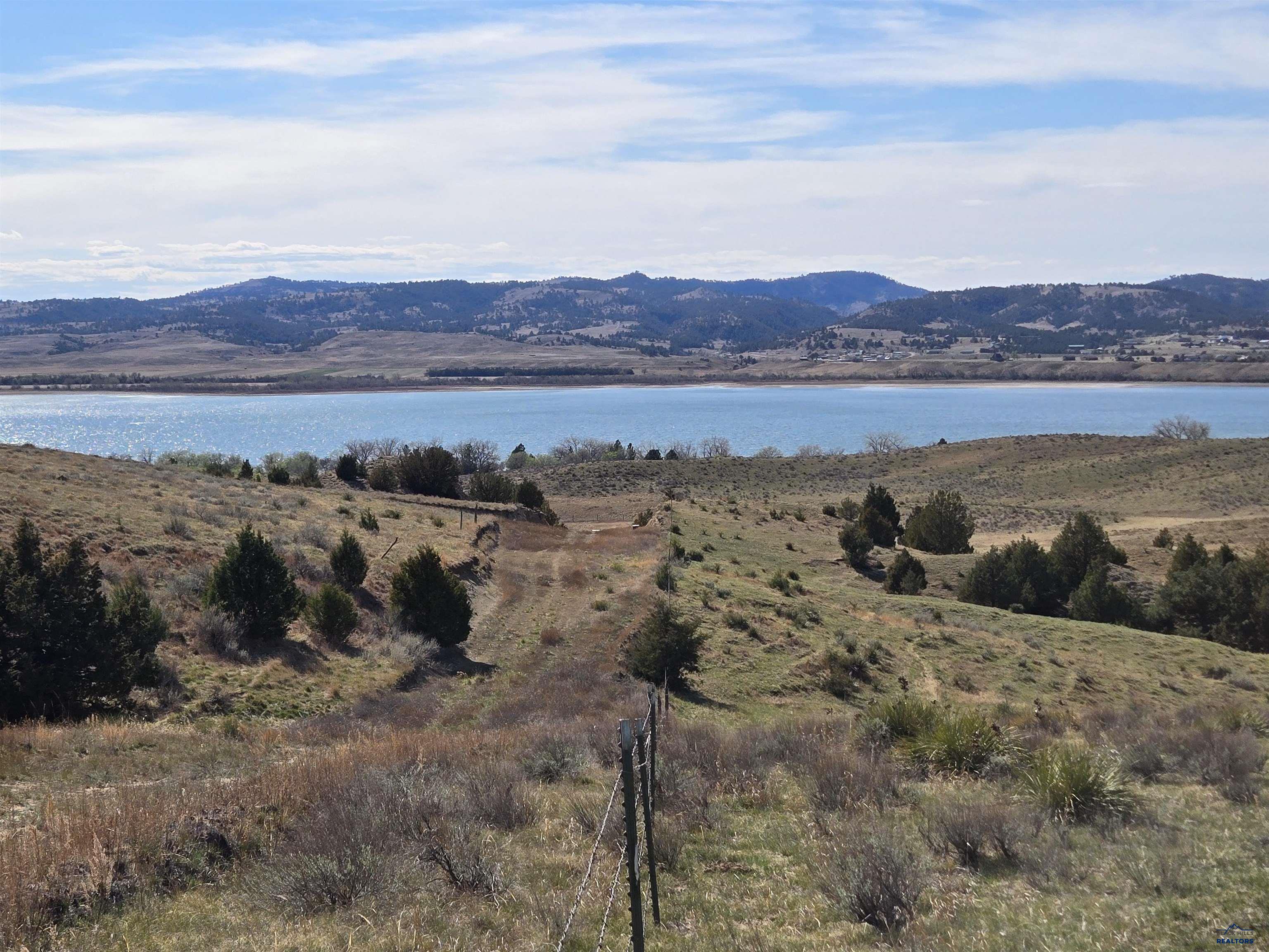 Hot Springs, South Dakota, 57747, United States, 4 Bedrooms Bedrooms, ,5 BathroomsBathrooms,Residential,Active,2041395