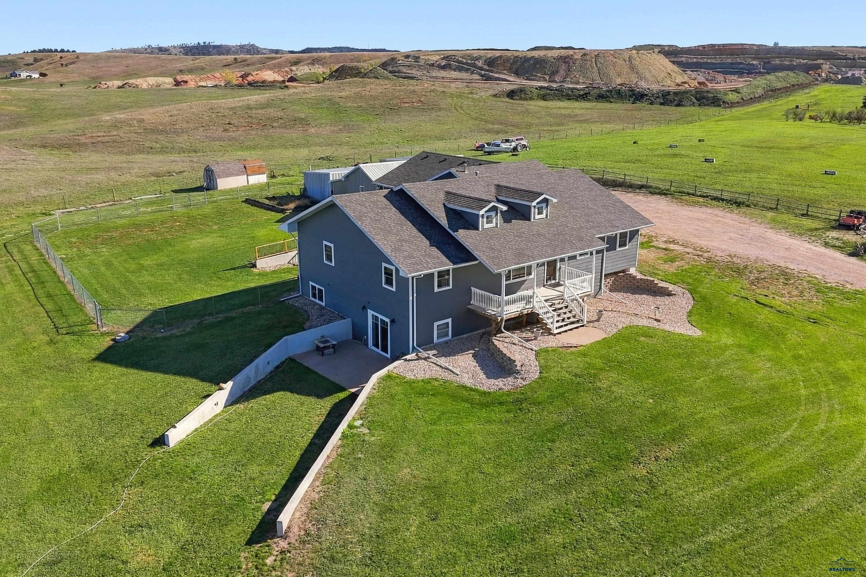 6950 HARLEY LN