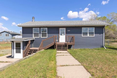 105 STARLING CT Box Elder SD 57719