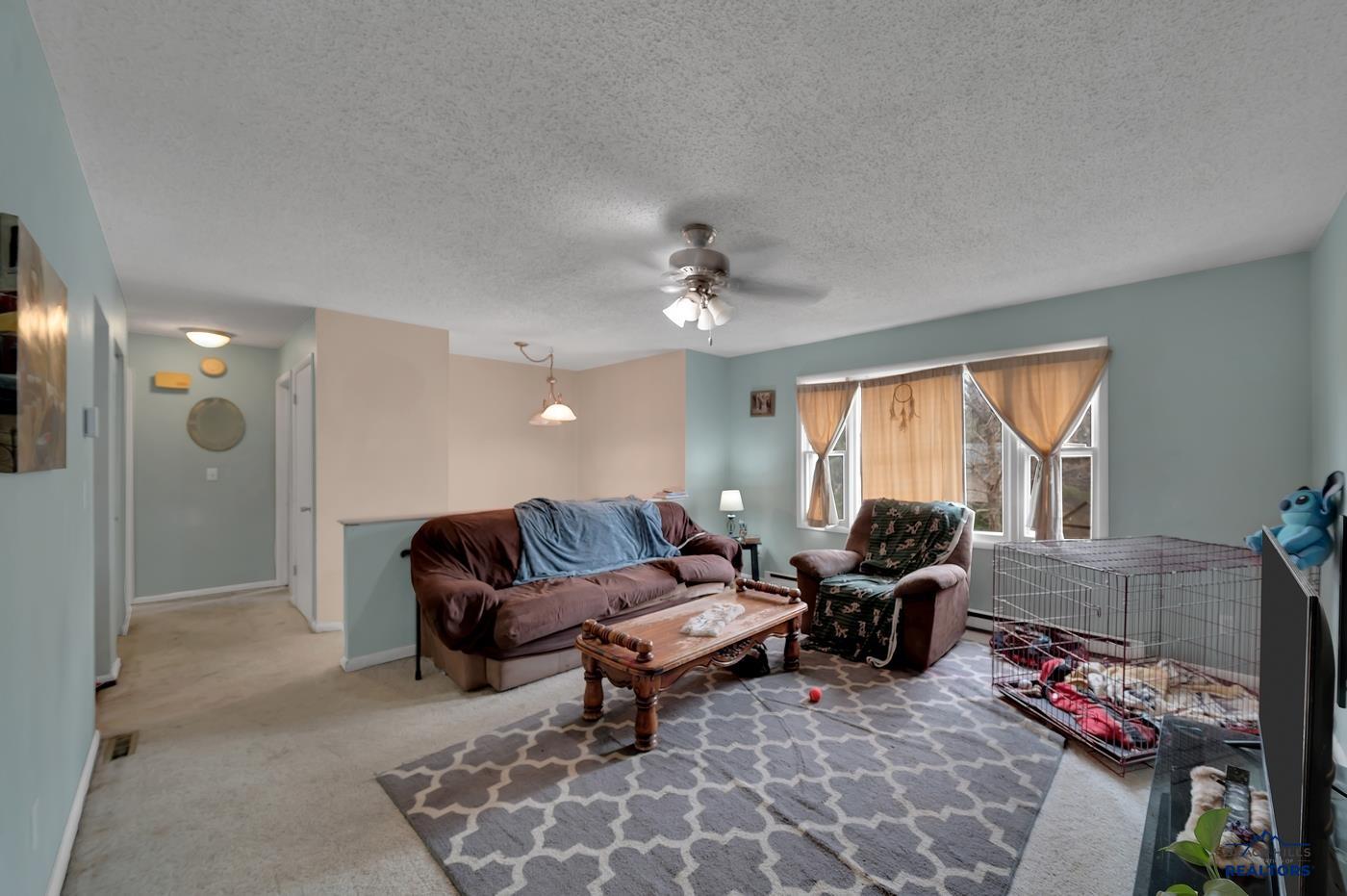 7313 KAY DR