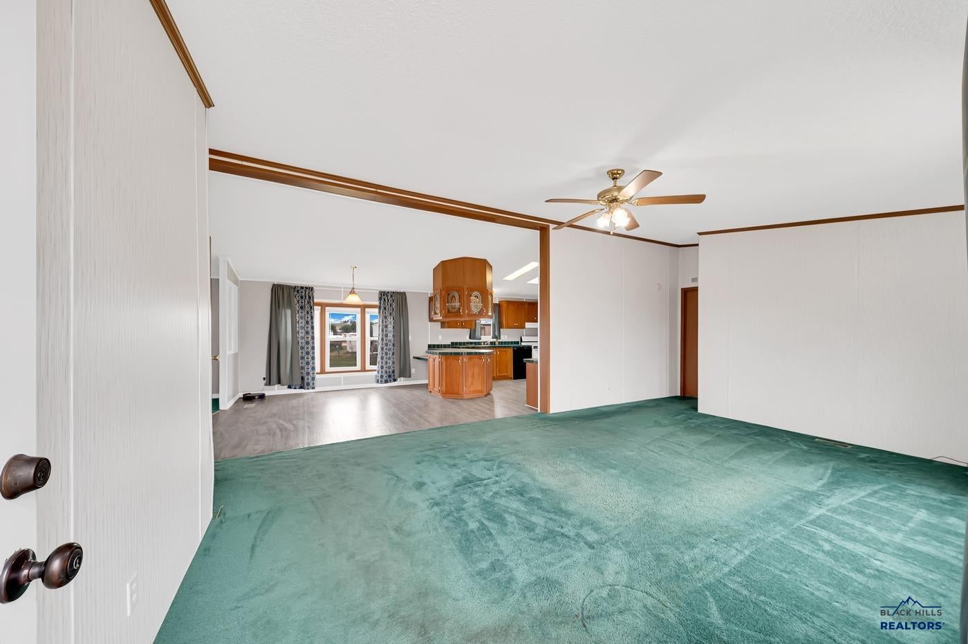 240 N ELLSWORTH RD