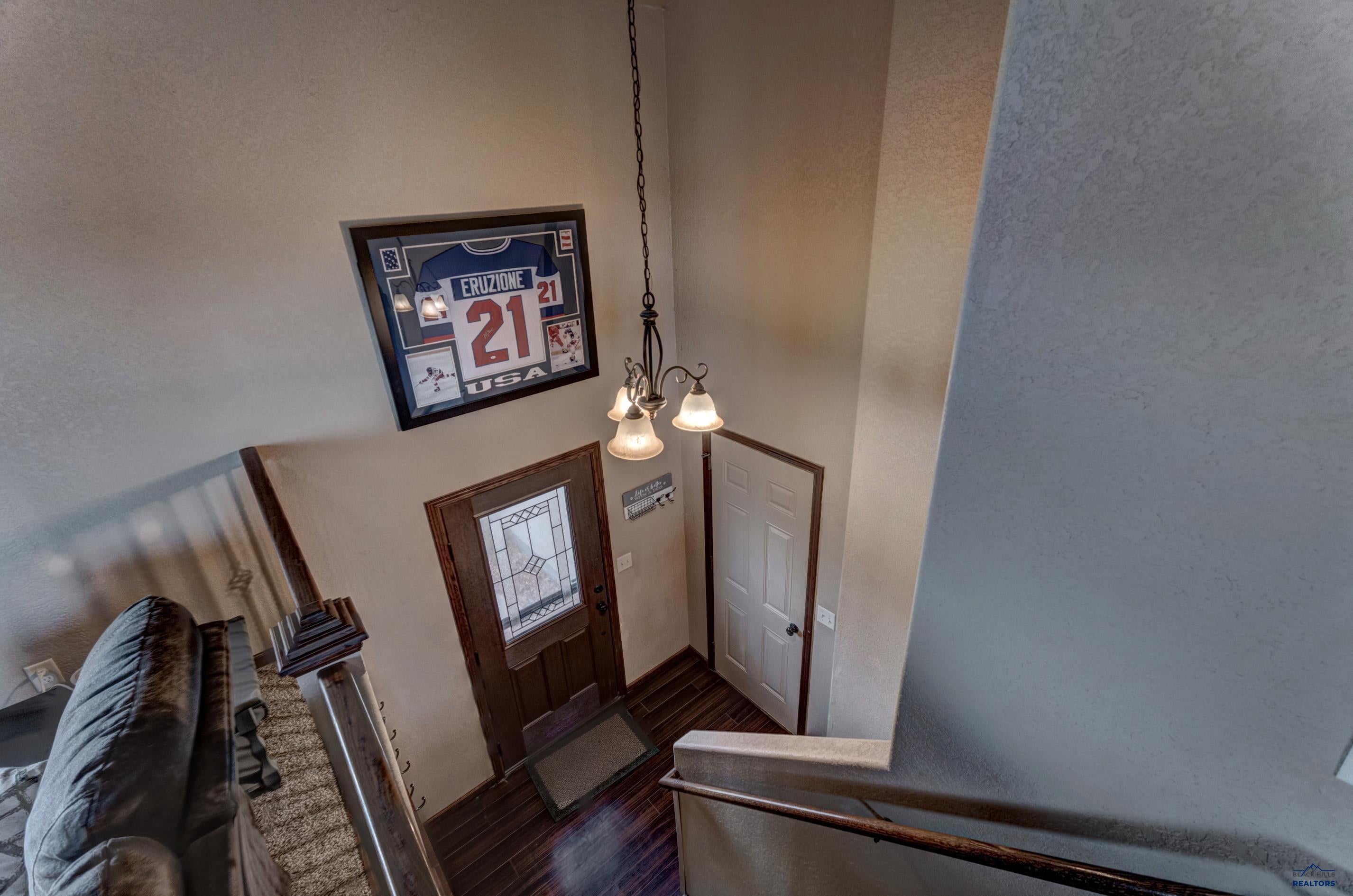 360 EDELWEISS LN