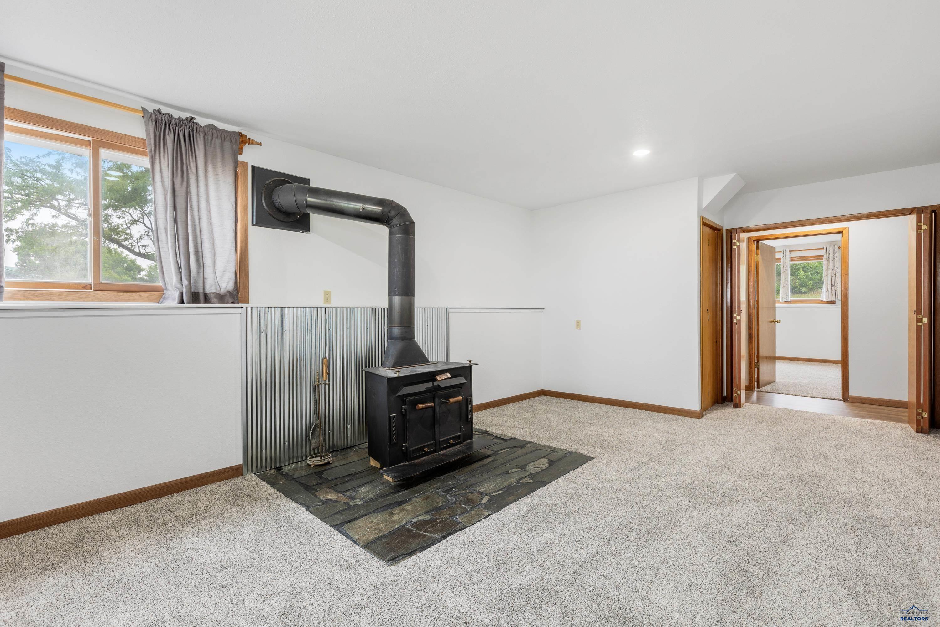 New Underwood, South Dakota 57761, United States, 4 Bedrooms Bedrooms, ,2 BathroomsBathrooms,Residential,Contingent,54678