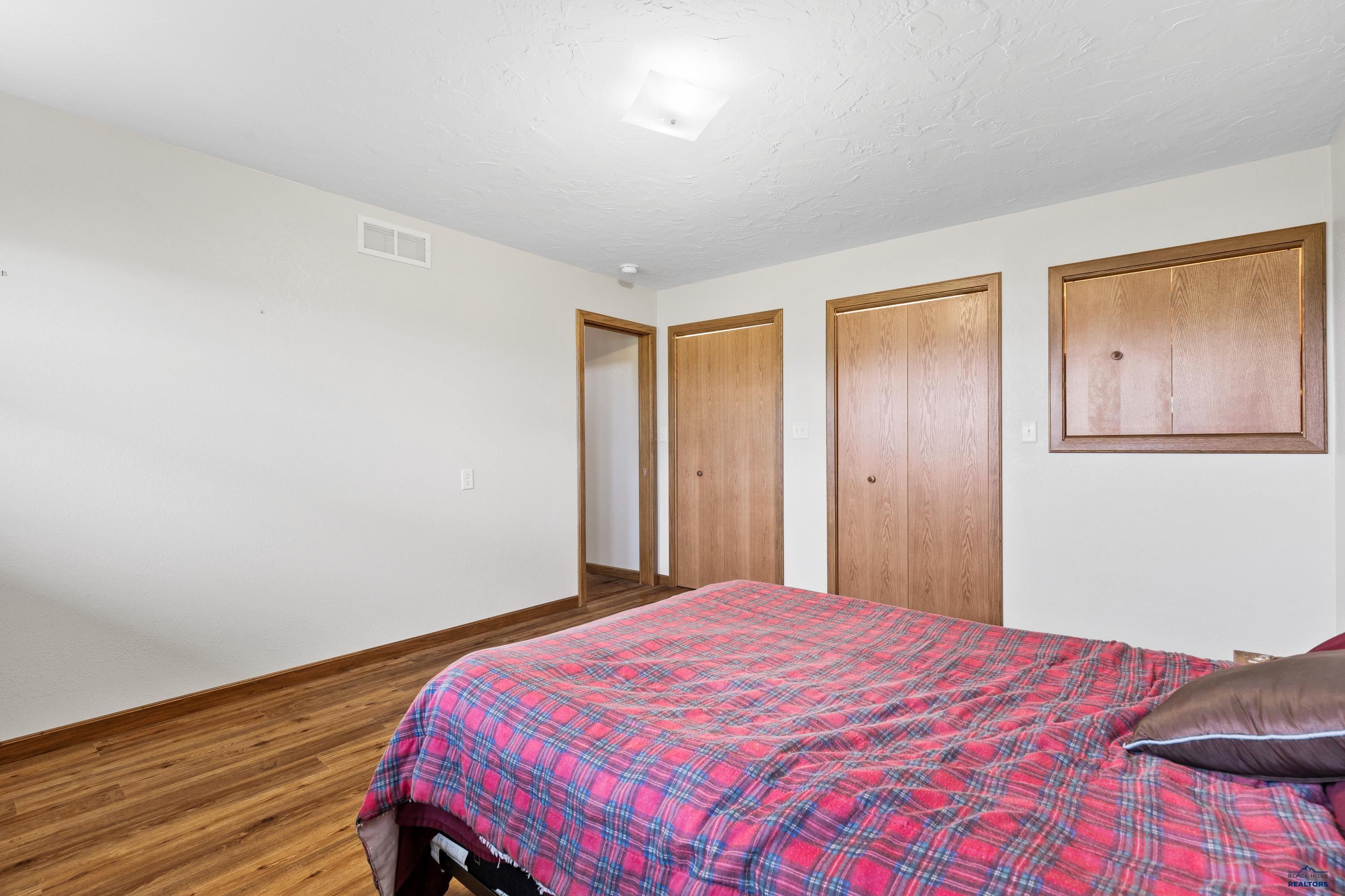 New Underwood, South Dakota 57761, United States, 4 Bedrooms Bedrooms, ,2 BathroomsBathrooms,Residential,Contingent,54678