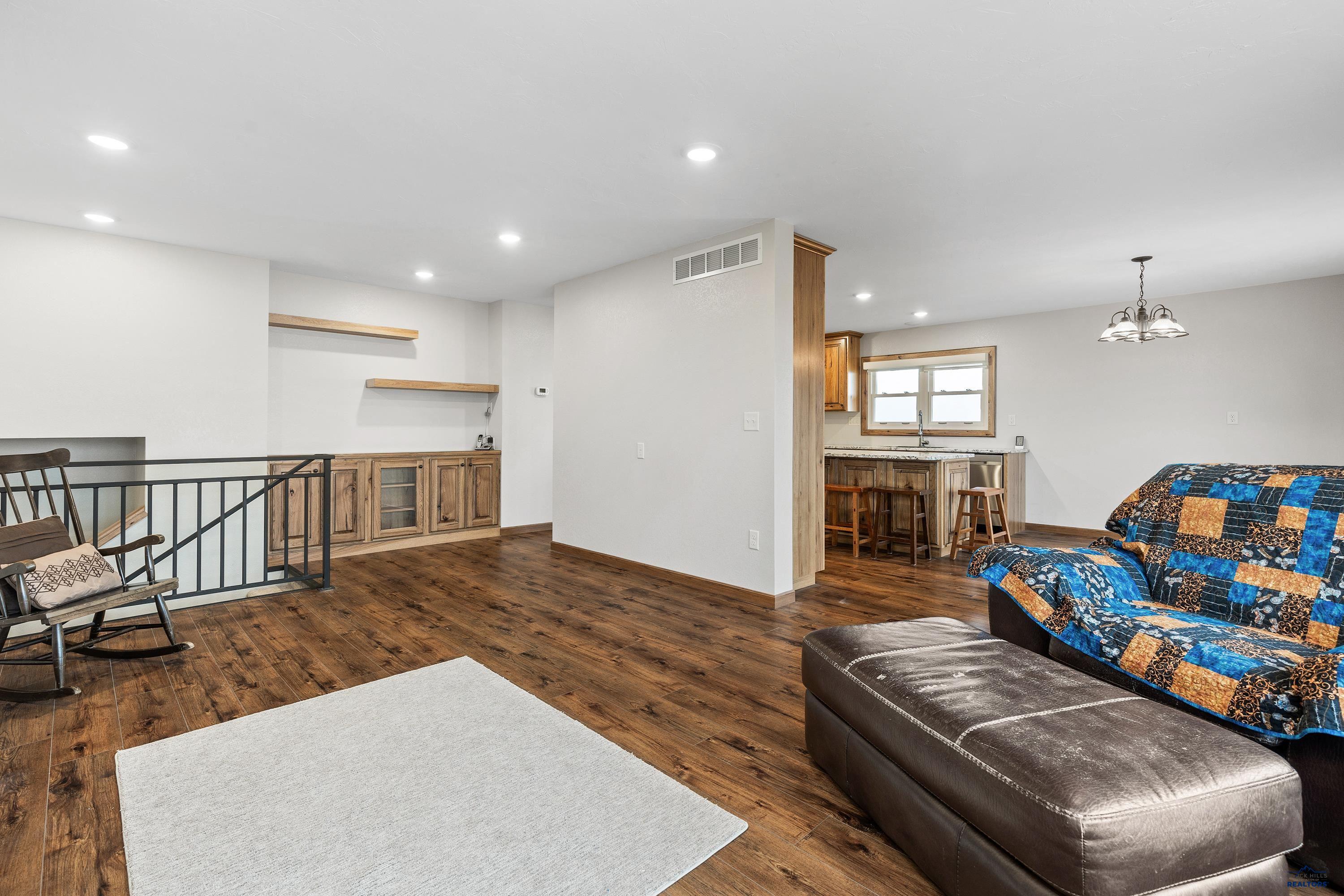 New Underwood, South Dakota 57761, United States, 4 Bedrooms Bedrooms, ,2 BathroomsBathrooms,Residential,Contingent,54678