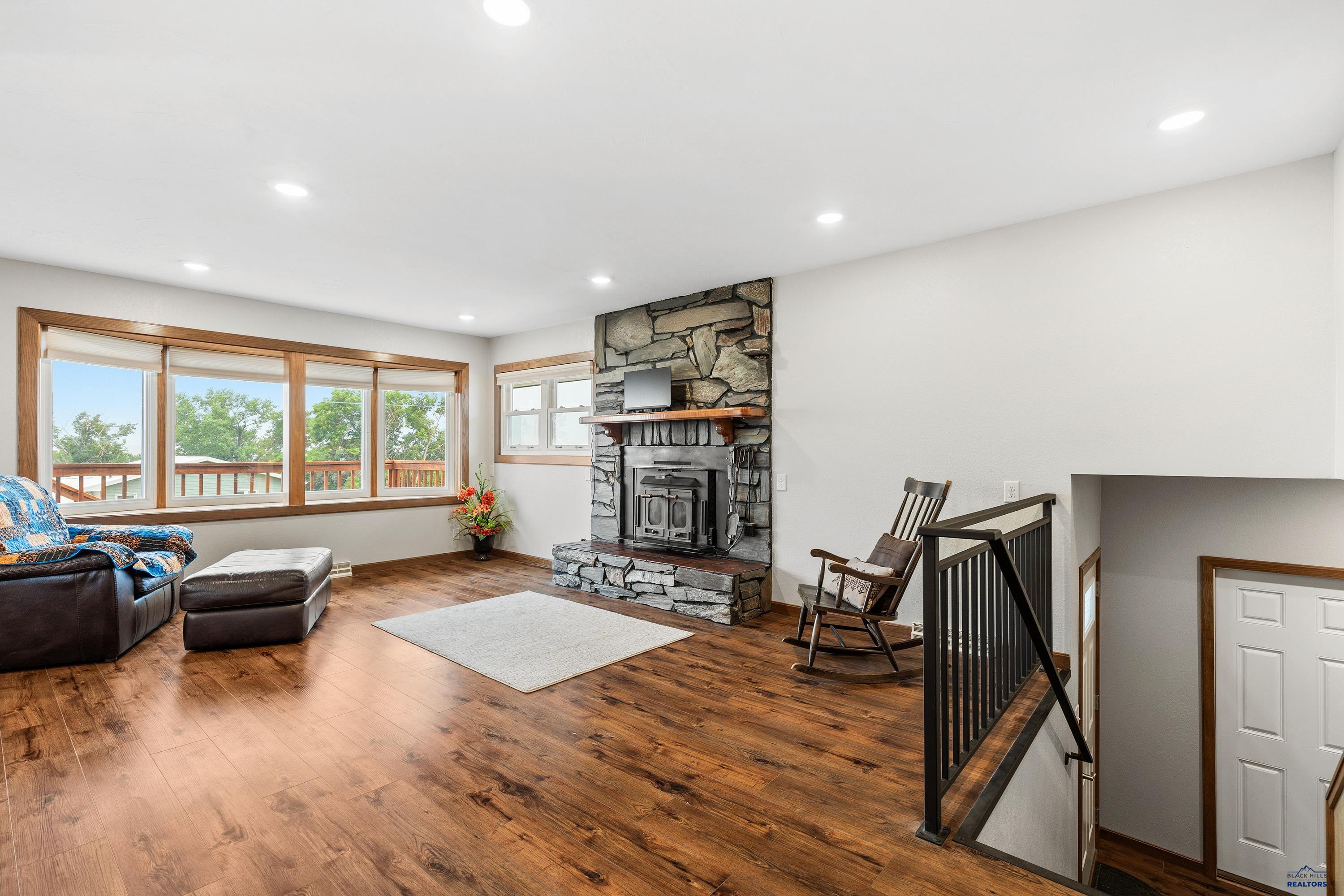 New Underwood, South Dakota 57761, United States, 4 Bedrooms Bedrooms, ,2 BathroomsBathrooms,Residential,Contingent,54678