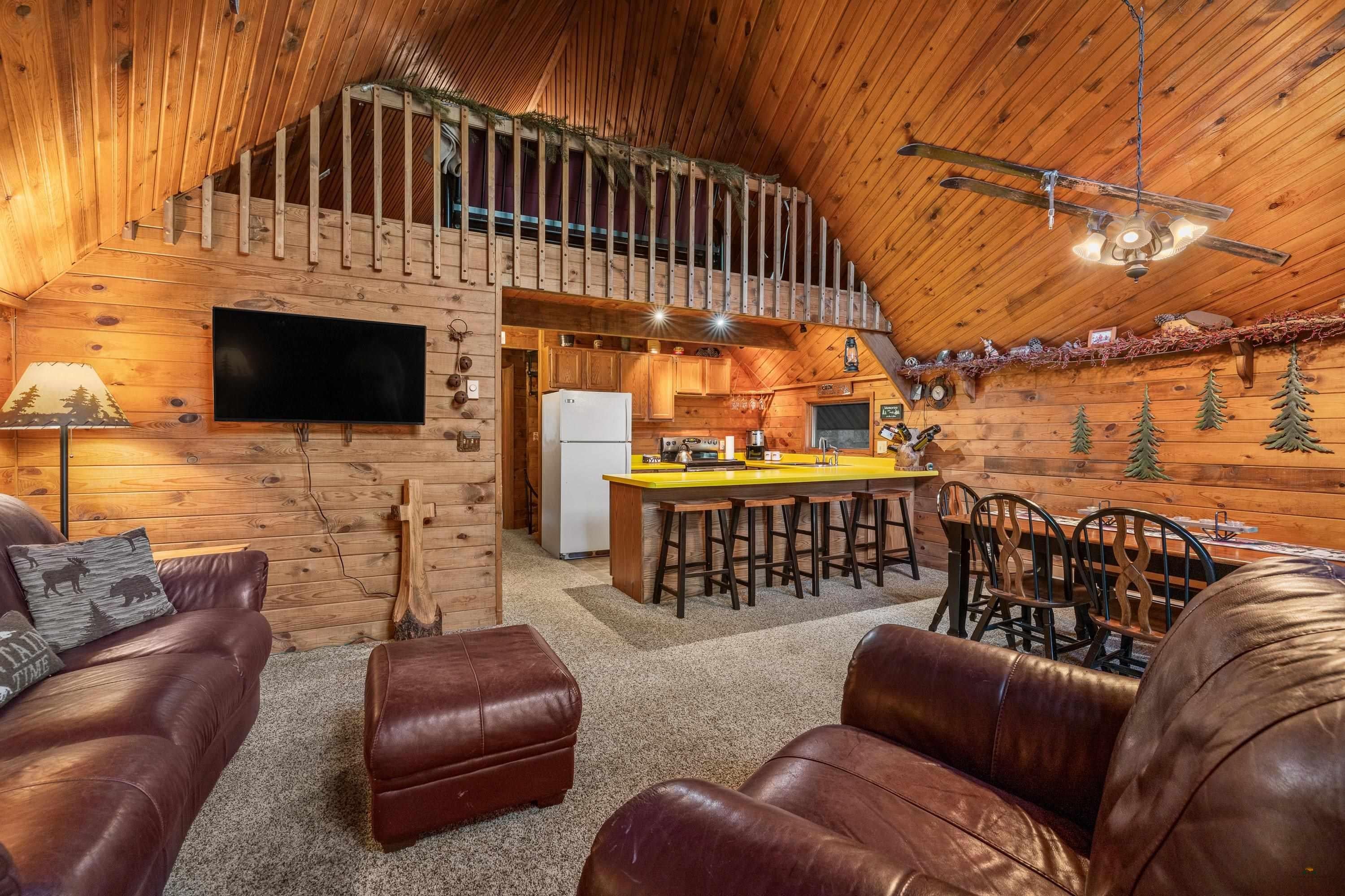 21322 ENGLEWOOD RD