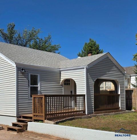603 HARTER DR RAPID CITY SD 57702