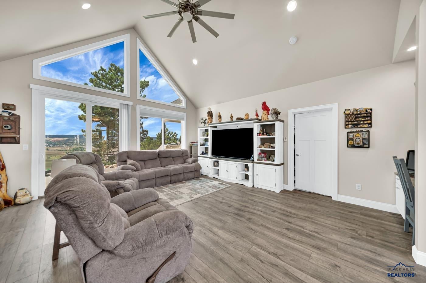 7153 MARVEL MOUNTAIN RIDGE RD