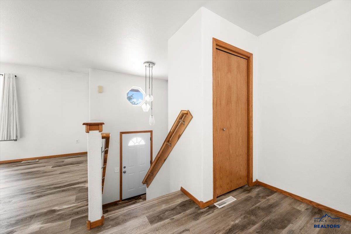 318 SUMMIT