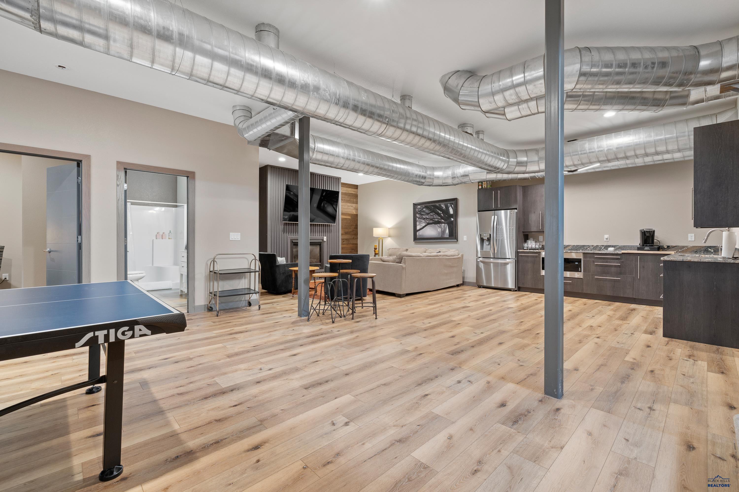 Rapid City, South Dakota, 57702, United States, 5 Bedrooms Bedrooms, ,5 BathroomsBathrooms,Residential,Active,2027765