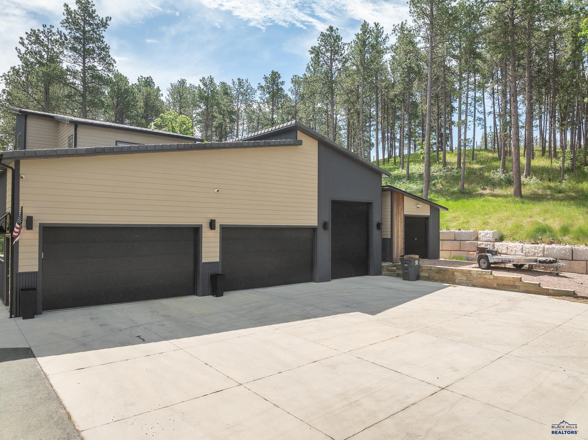 Rapid City, South Dakota, 57702, United States, 5 Bedrooms Bedrooms, ,5 BathroomsBathrooms,Residential,Active,2027765