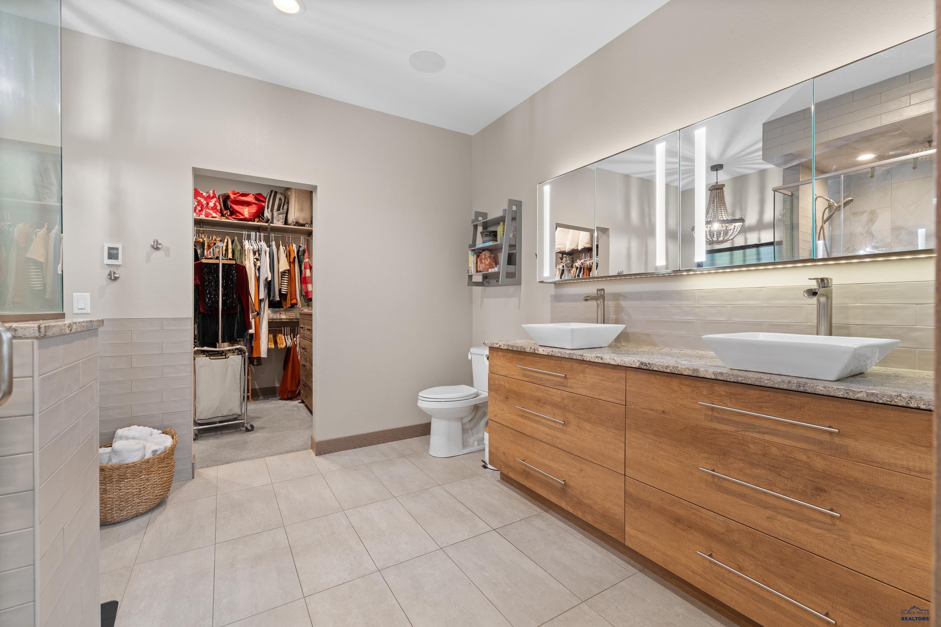 Rapid City, South Dakota, 57702, United States, 5 Bedrooms Bedrooms, ,5 BathroomsBathrooms,Residential,Active,2027765