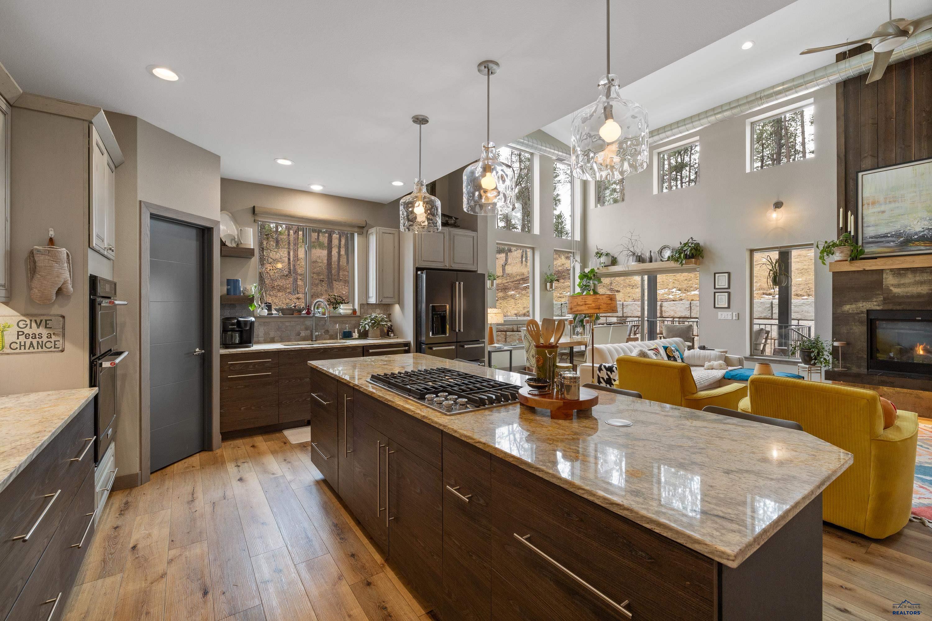 Rapid City, South Dakota, 57702, United States, 5 Bedrooms Bedrooms, ,5 BathroomsBathrooms,Residential,Active,2027765