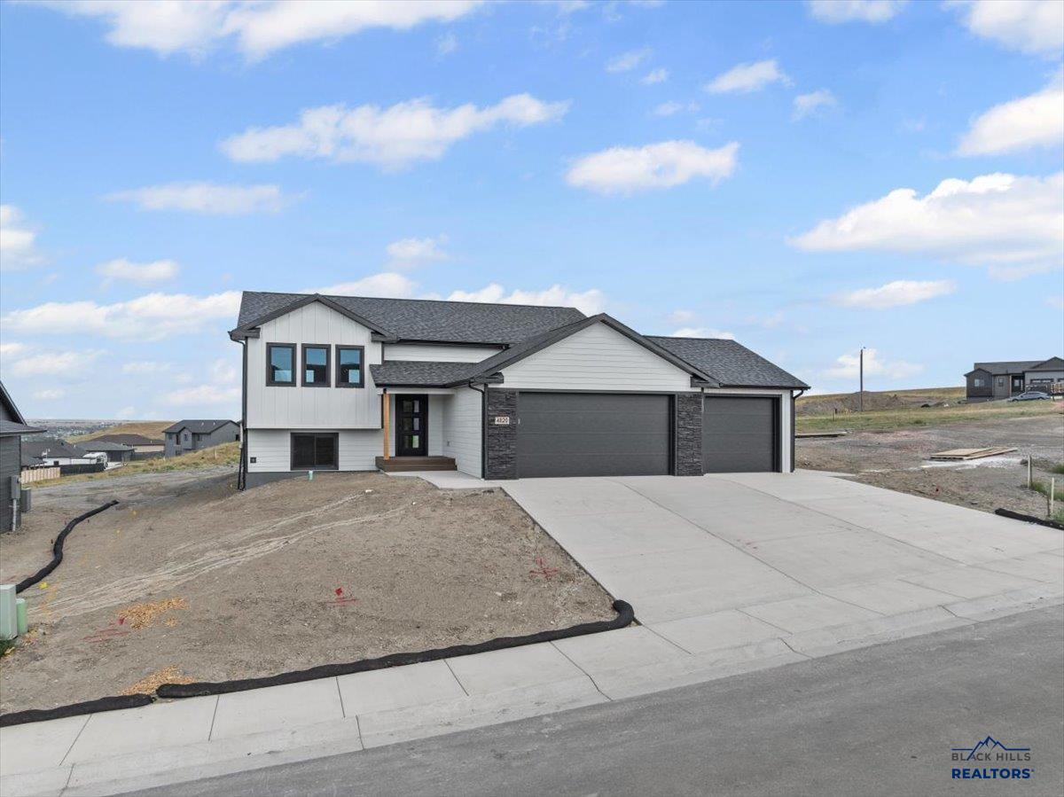 4820 PAHLMEYER DR