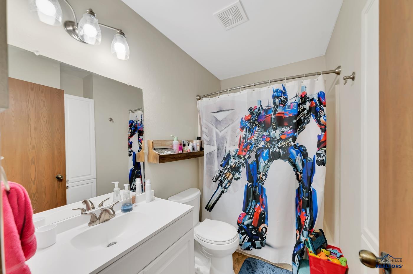3224 JOHNSTON LN
