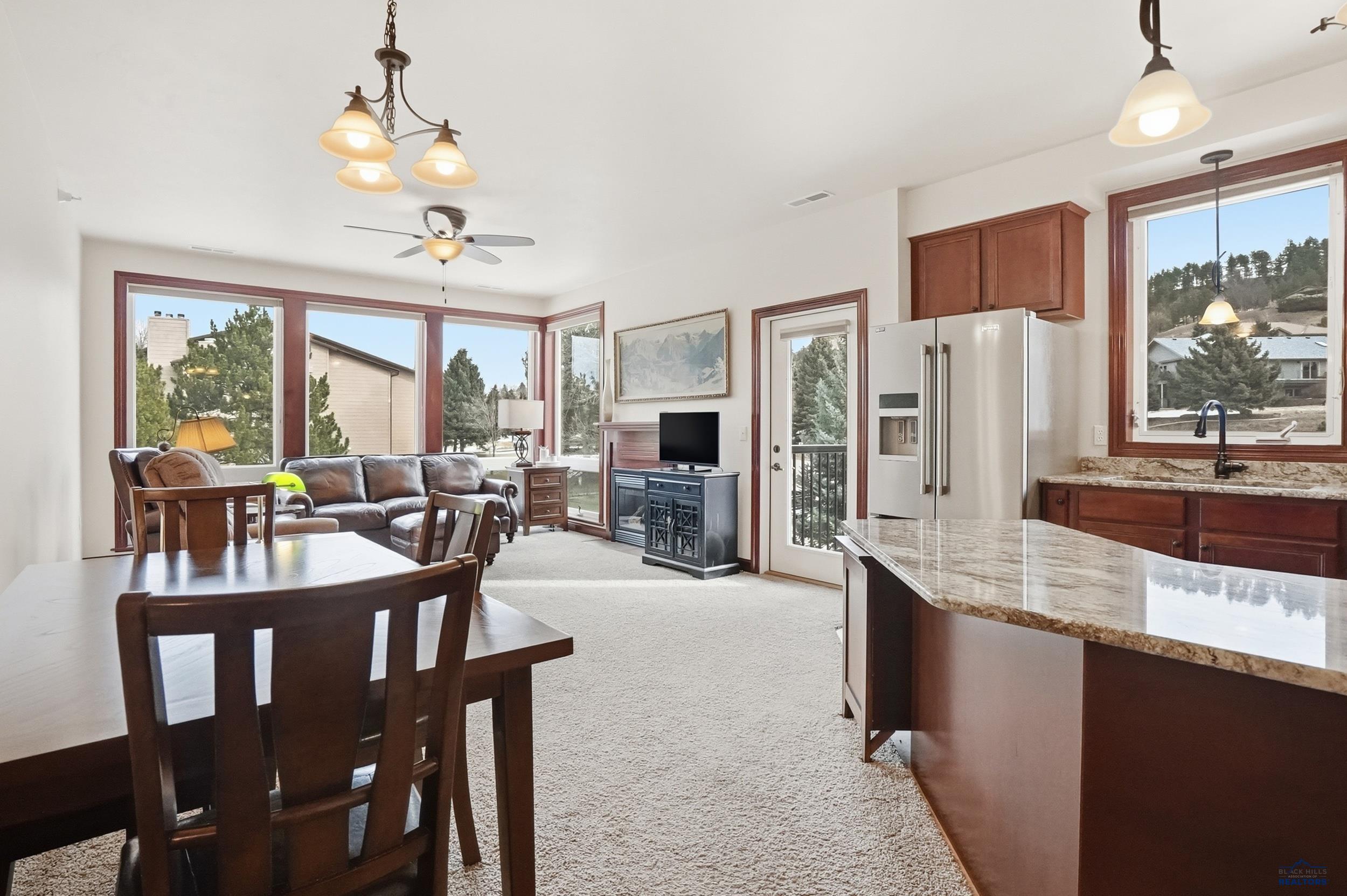 4027 FAIRWAY HILLS DR