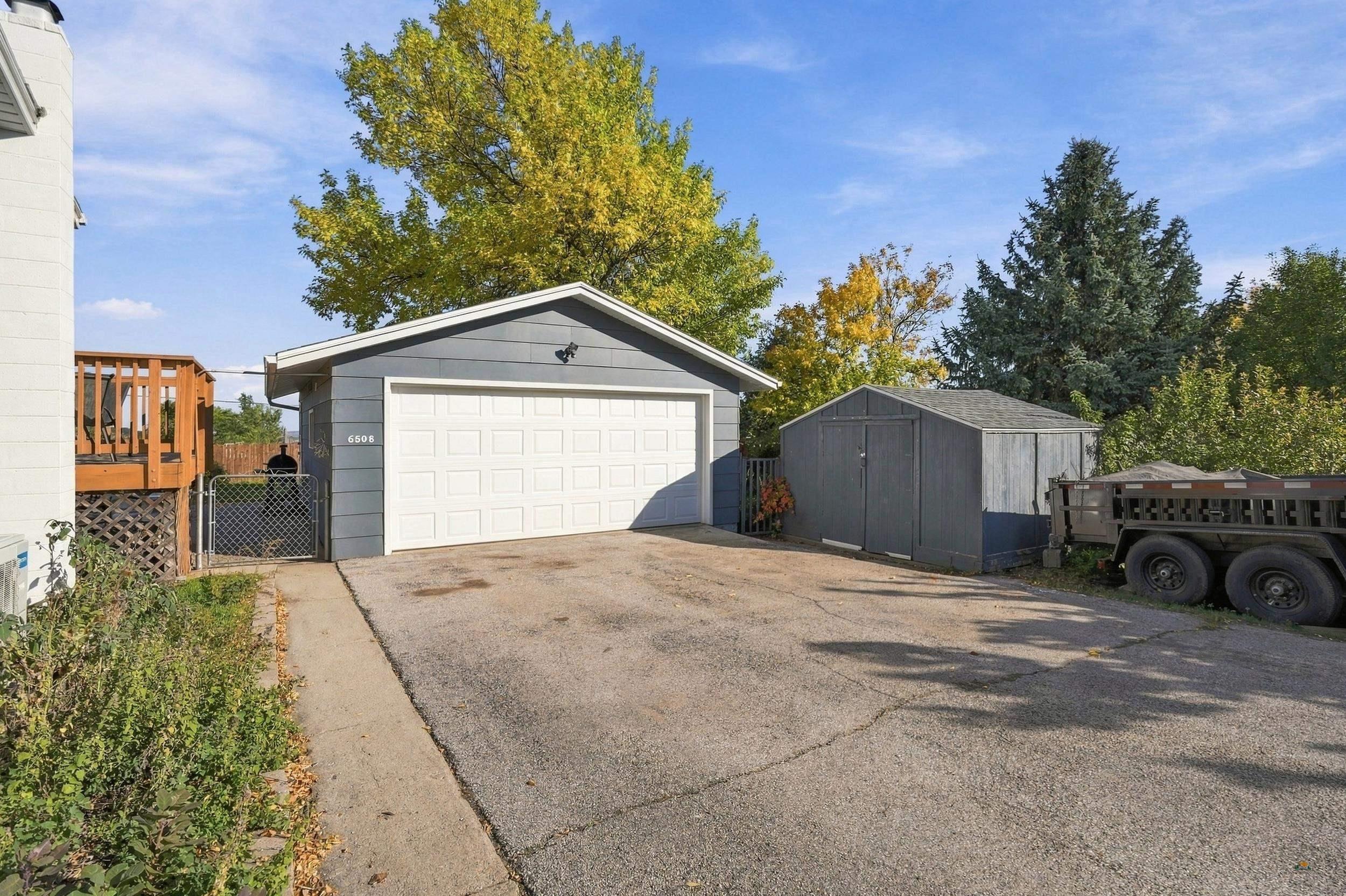 6508 KIMBERLY DR