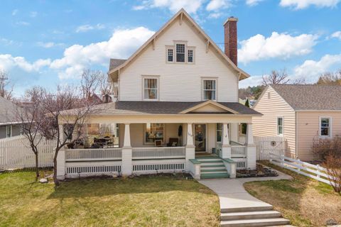 1019 FULTON ST Rapid City SD 57701