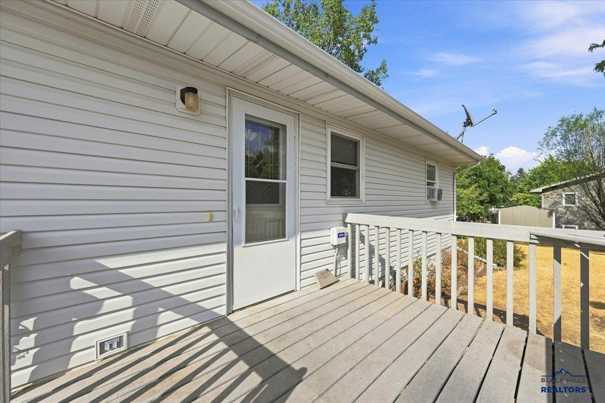 2614 COTTONTAIL RD