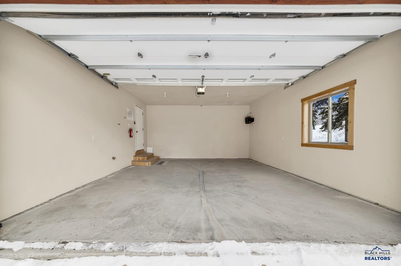 Lead, South Dakota, 57754, United States, 3 Bedrooms Bedrooms, ,3 BathroomsBathrooms,Residential,Active,2007127