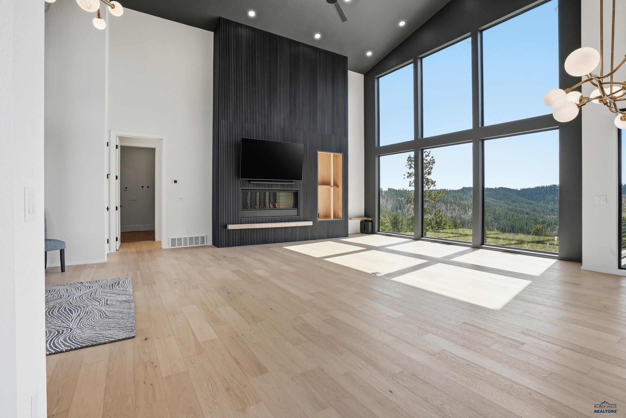 11246 PARADISE GULCH LOOP