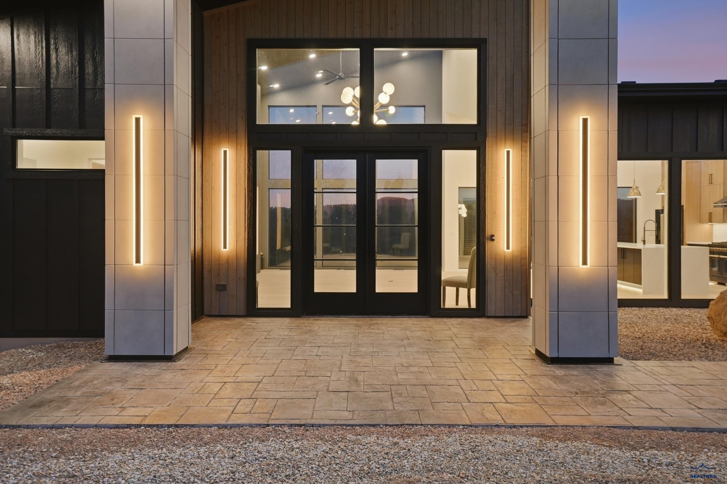 11246 PARADISE GULCH LOOP