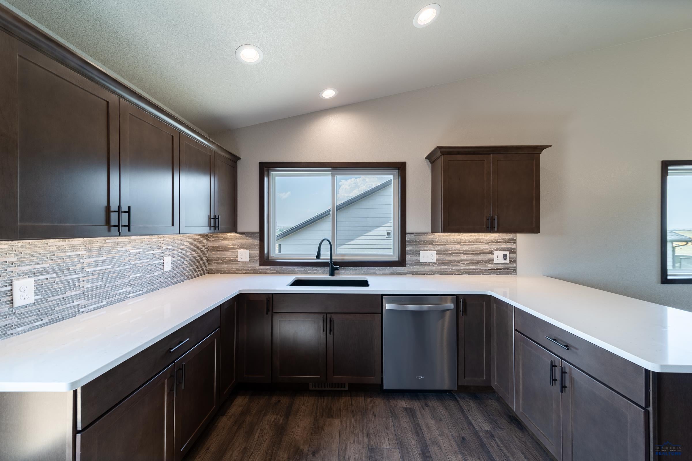 549 DENALI DR