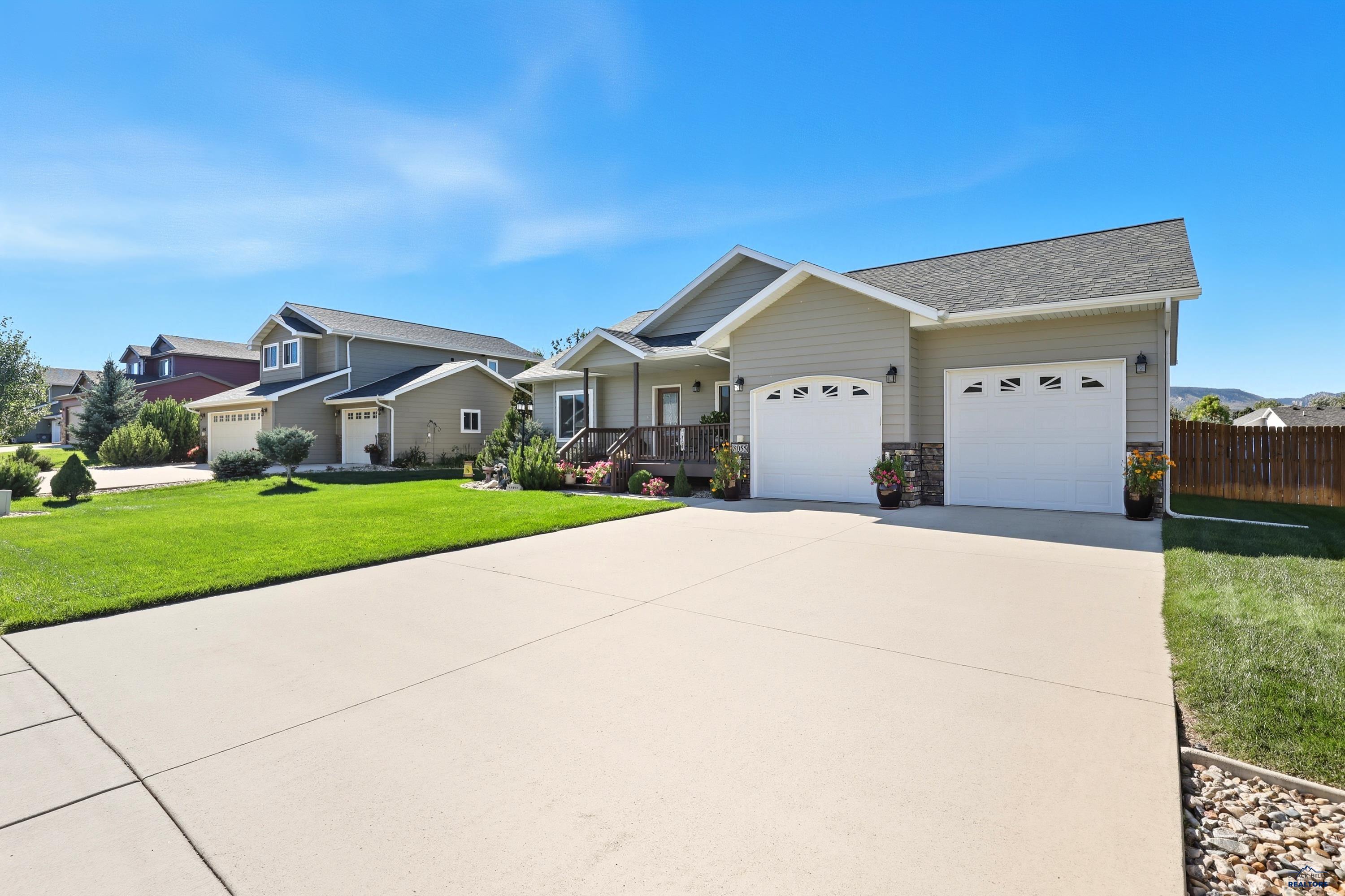 8055 STEAMBOAT RD