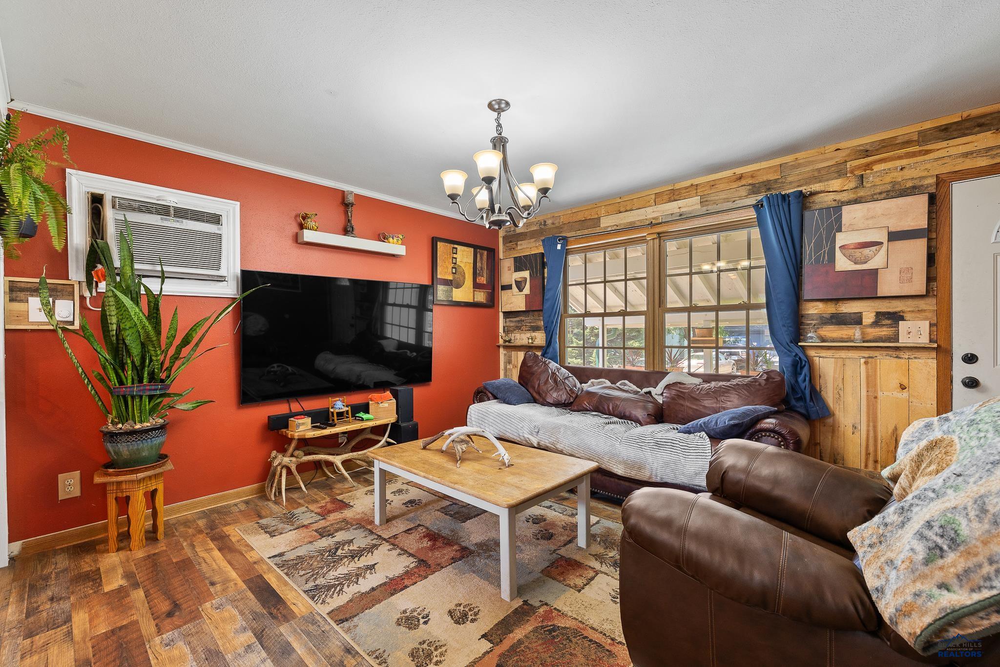 7309 CAROLE DR