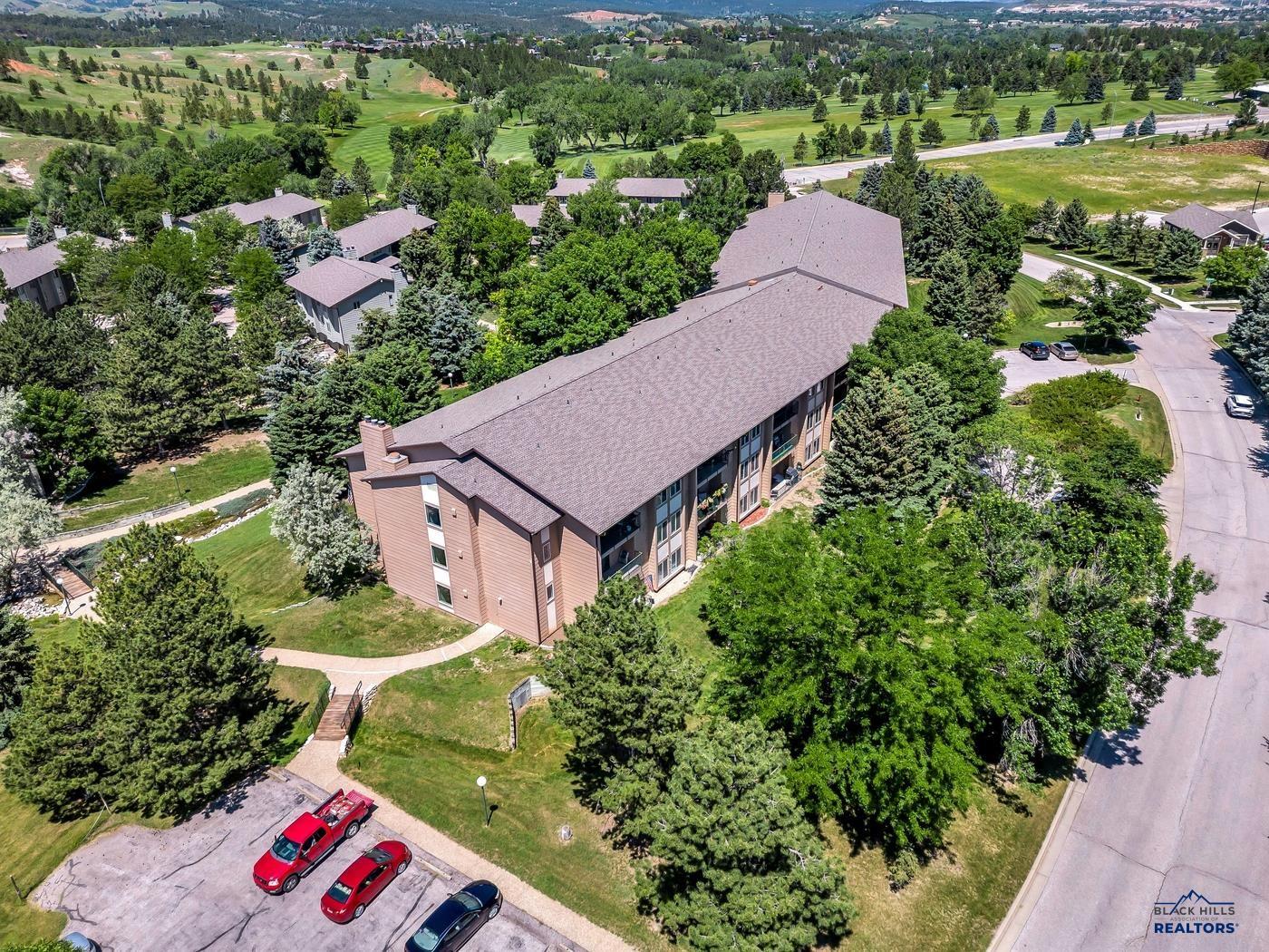 3963 FAIRWAY HILLS DR
