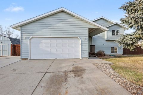 2143 OLD FARM CT Rapid City SD 57703