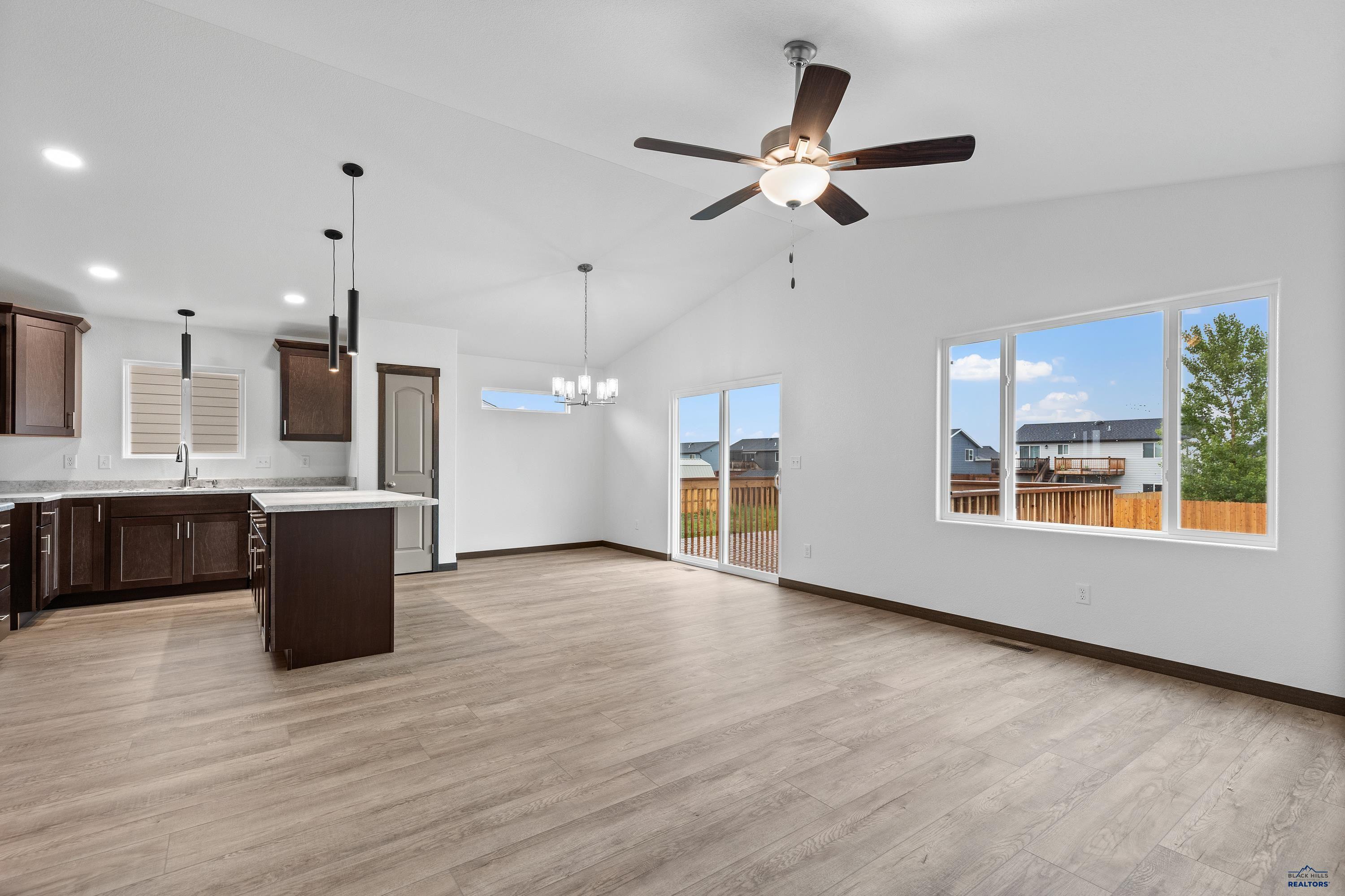 600 BULL RUN DR