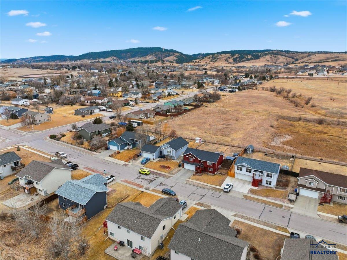 4625 THREE RIVERS DR